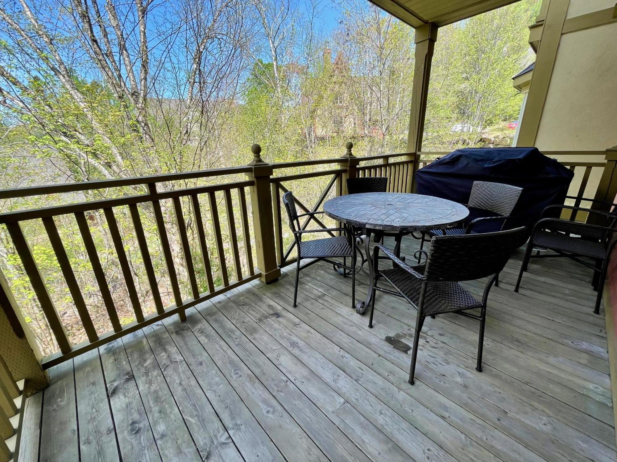 Le Plateau East By Tremblant Vacations Leilighet Mont-Tremblant Eksteriør bilde